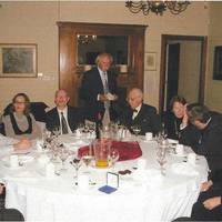 D. Sleigh lees die commendatio voor.